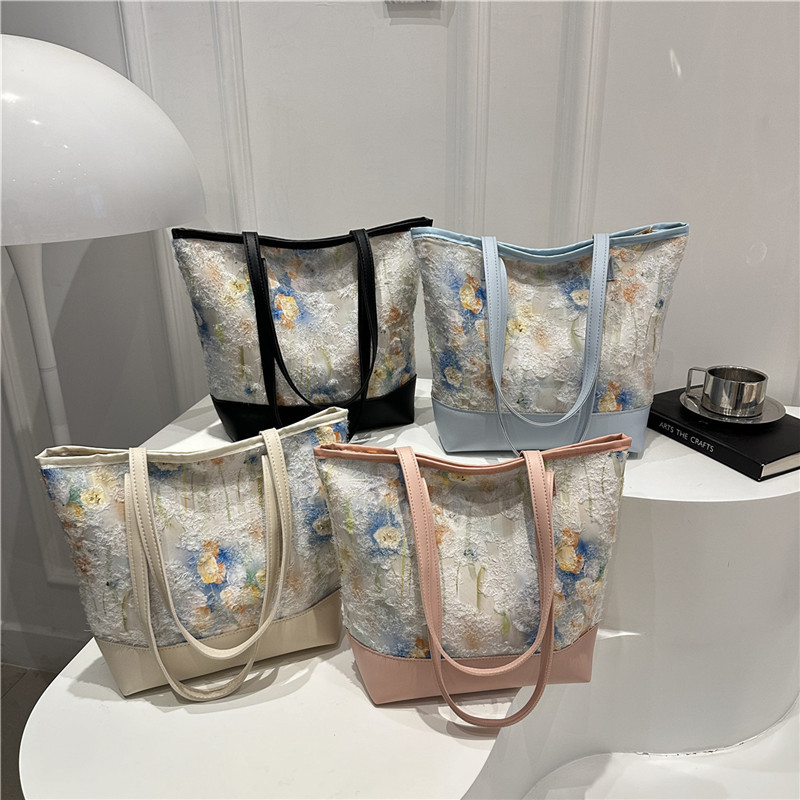 Fresh and gentle style fairy chiffon canvas bag, tulip women's single shoulder bag, large-capacity handbag Application Scenario