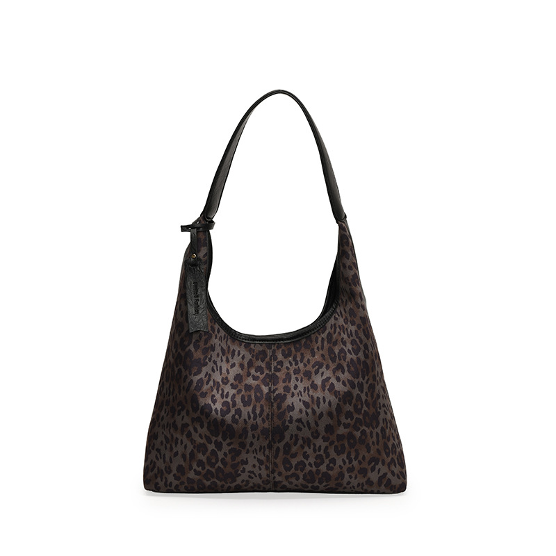 This year, the leopard print large-capacity commuter tote bag is in vogue. The new 2024 trendy and versatile single-shoulder bag is a must-have for women Item Picture