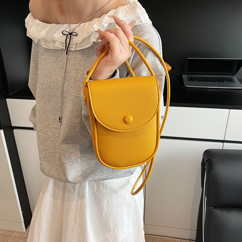 Cross-border lychee pattern Korean candy-colored mobile phone bag for women, 2025 new style, fashionable and versatile single-shoulder crossbody bag for women details Picture