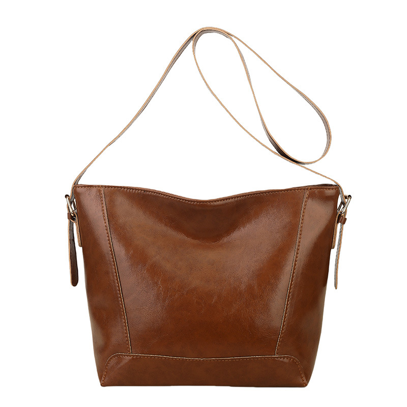 Niche commuting bucket bag 2025 new retro oil wax leather crossbody bag, large-capacity commuting high-end tote bag Item Picture