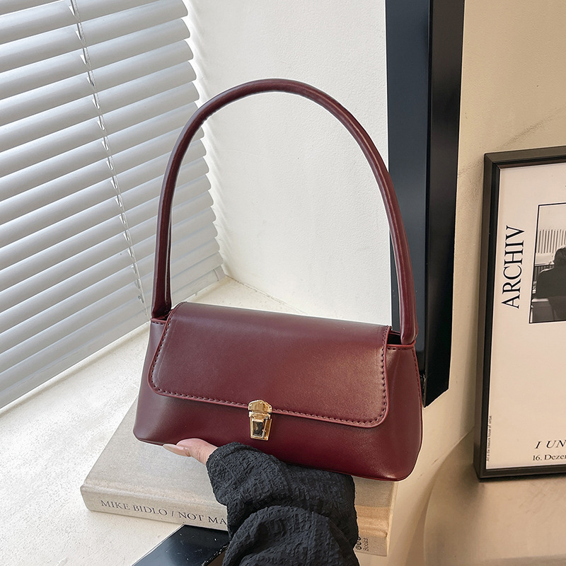 Niche hand-held shoulder bag 2025 Spring Fashion versatile handbag, retro underarm simple small square bag full figure