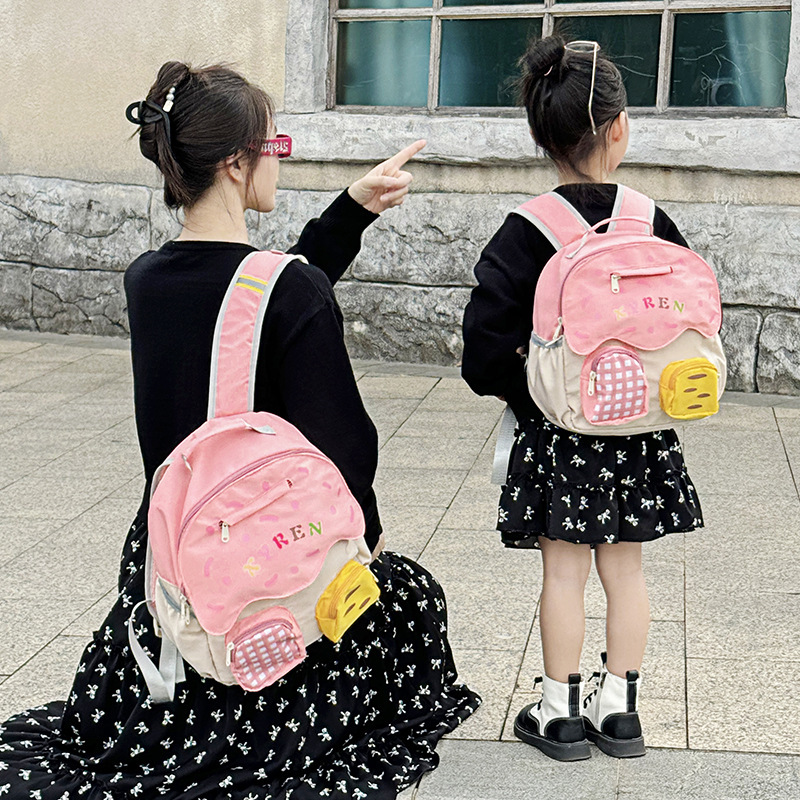 New children's backpacks, lightweight schoolbags for kindergarten babies, trendy color-blocking casual parent-child backpacks for boys and girls details Picture