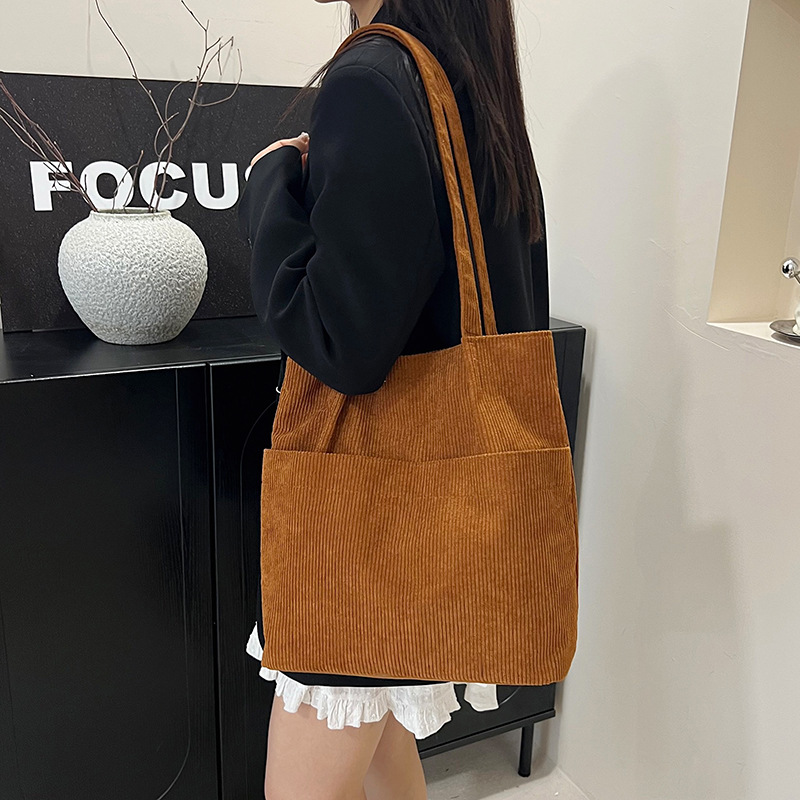 Korean-style large-capacity corduroy fabric 2025 trendy new artistic and casual solid color single-shoulder crossbody handbag for women Specification drawing