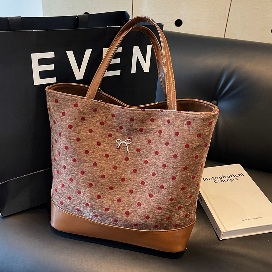 New high-end commuting large-capacity tote women's bags, fashionable, elegant and simple single-shoulder bags and double-shoulder bucket bags full figure