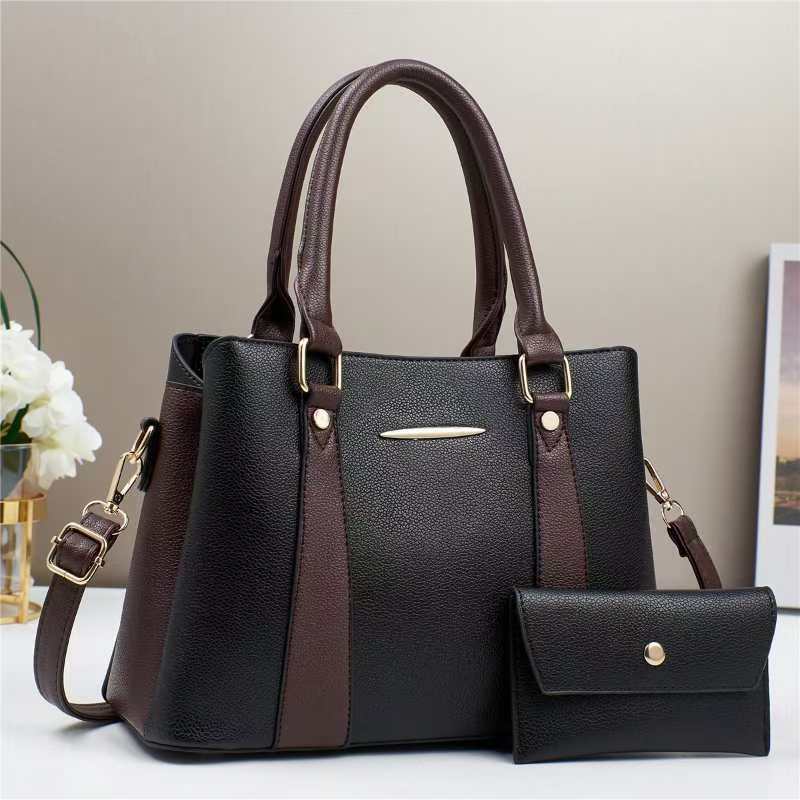 The new patchwork mother-and-child bag is fashionable and trendy. It's a cross-border single-shoulder women's bag with a high-end feel. It's a large-capacity crossbody bag for women full figure