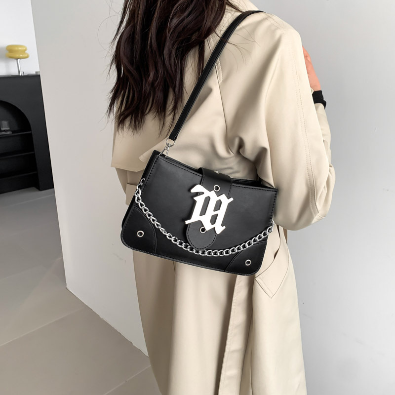 Cross-border trendy and high-quality women's bag 2023 Winter new chain single-shoulder bag, stylish and versatile, elegant crossbody bag Specification drawing