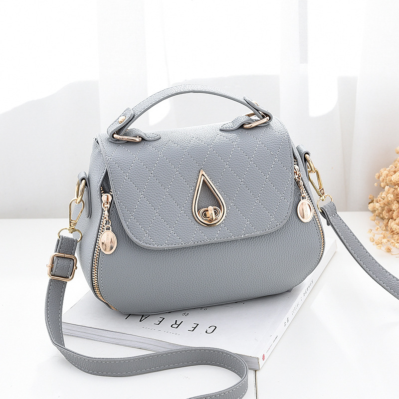 "Little Bag Girls 2022 New Style Women's hand-held fashionable pu single-shoulder crossbody bag Korean version versatile women's bag one-piece consignment. full figure