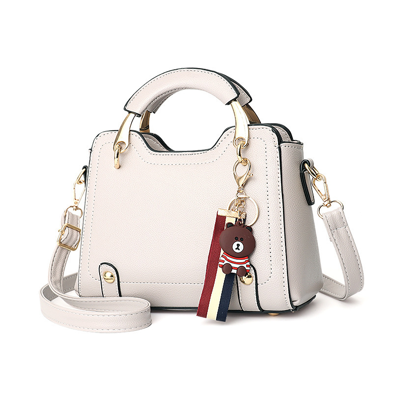 New 2022 fashionable women's handbag, crossbody bag, simple single-shoulder small square bag, cross-border foreign trade consignment details Picture