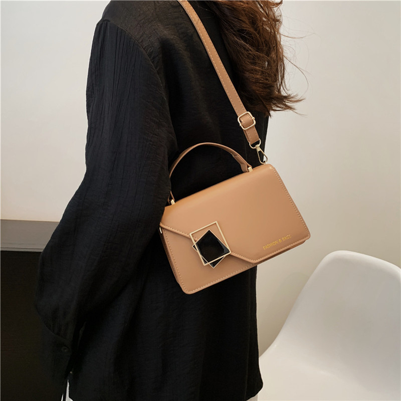 Cross-border quality bag for women, Spring 2024 new chain single-shoulder crossbody bag, stylish handbag for women, small square bag Specification drawing