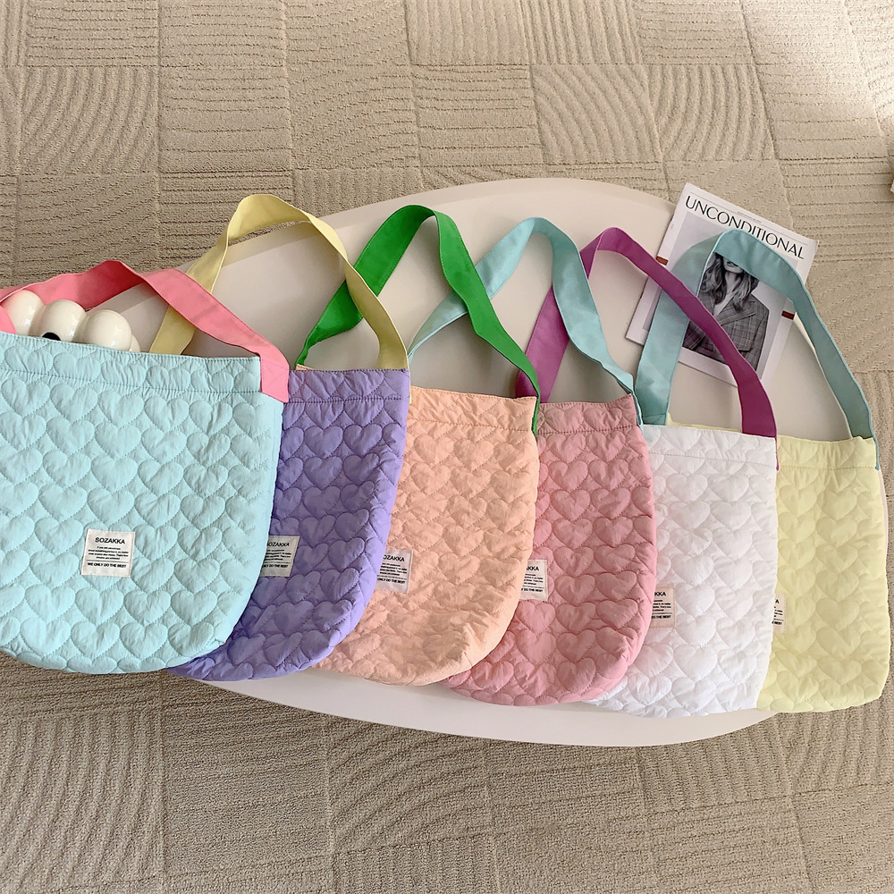 38241 ins New color-blocking single-shoulder bag for girls, practical large-capacity mommy bag, quilted single-shoulder bag for girls full figure