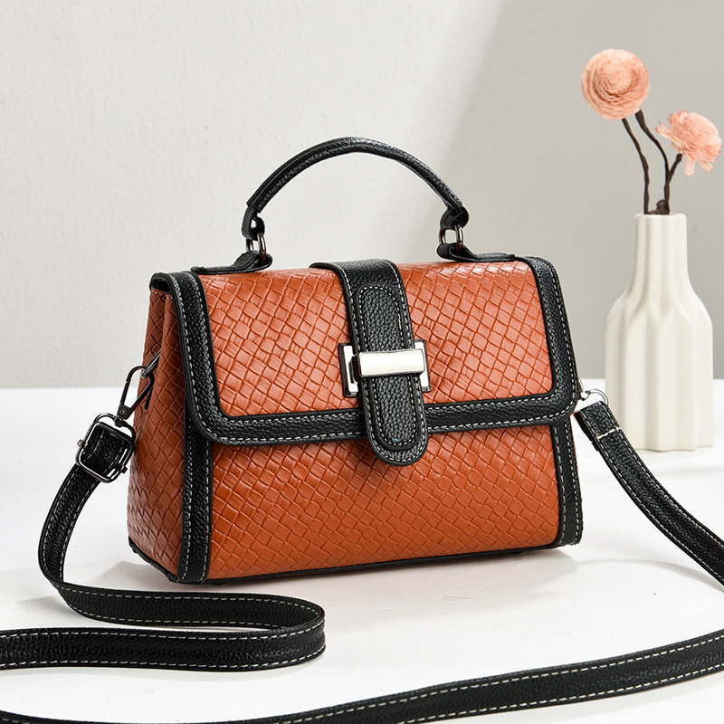 Retro Korean-style small square bag 2025 new trendy and fashionable women's handbag with checkered pattern and fashionable texture, single-shoulder crossbody bag Specification drawing