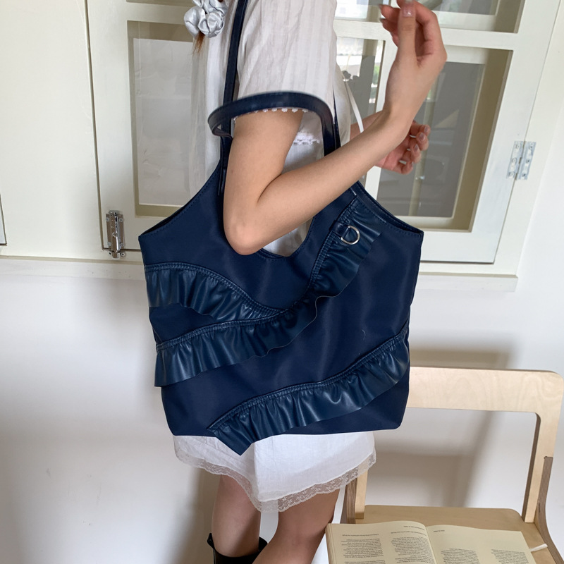 2025 New large-capacity tote bag, versatile bucket bag, stylish single-shoulder bag, fashionable underarm bag, solid-color women's bag Specification drawing