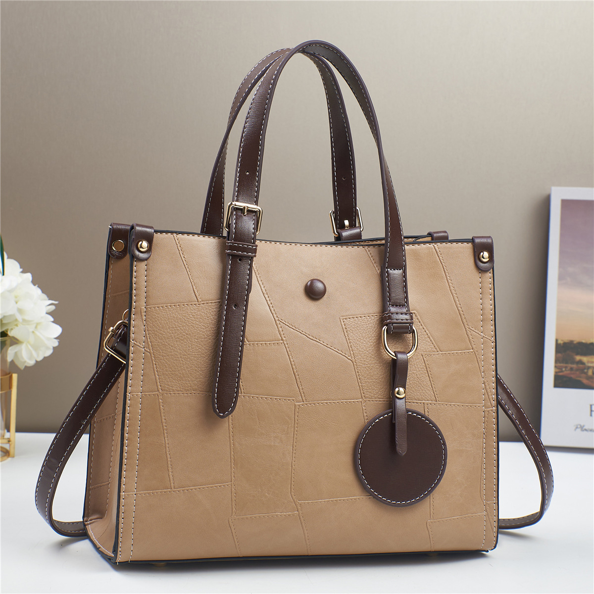 Cross-border bags for women: 2024 new large-capacity retro tote bags, single-shoulder handbags, crossbody bags for women Specification drawing