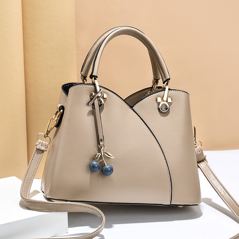 Cross-border consignment handbag 2022 New style fashionable and elegant, single-shoulder crossbody soft leather bag for mothers and middle-aged women full figure