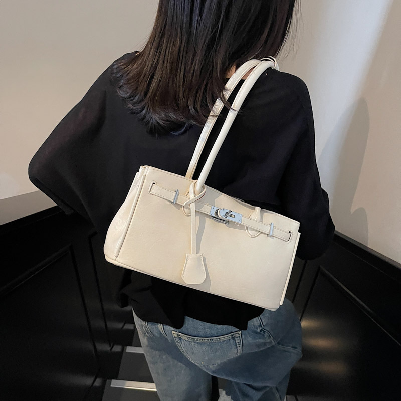 High-end casual underarm bag 2025 new retro and fashionable shoulder bag, versatile briefcase for work and commuting full figure