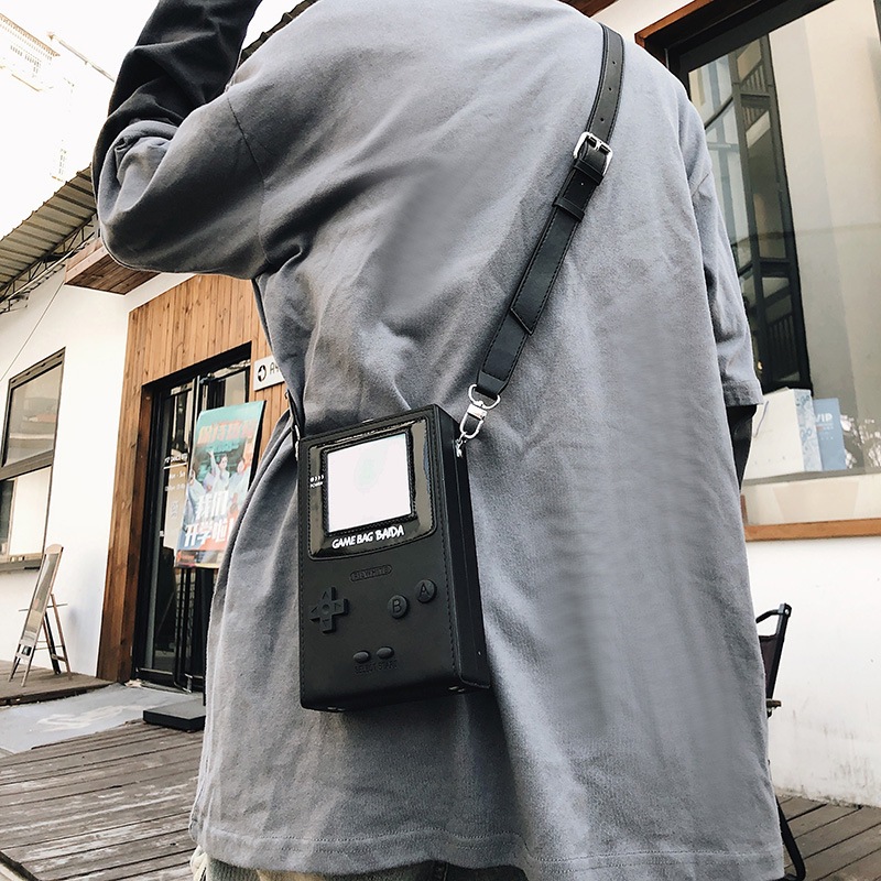 New crossbody bags, men's creative bags, game console crossbody bags, trendy single-shoulder bags, women's personalized hard-shell box bags Specification drawing