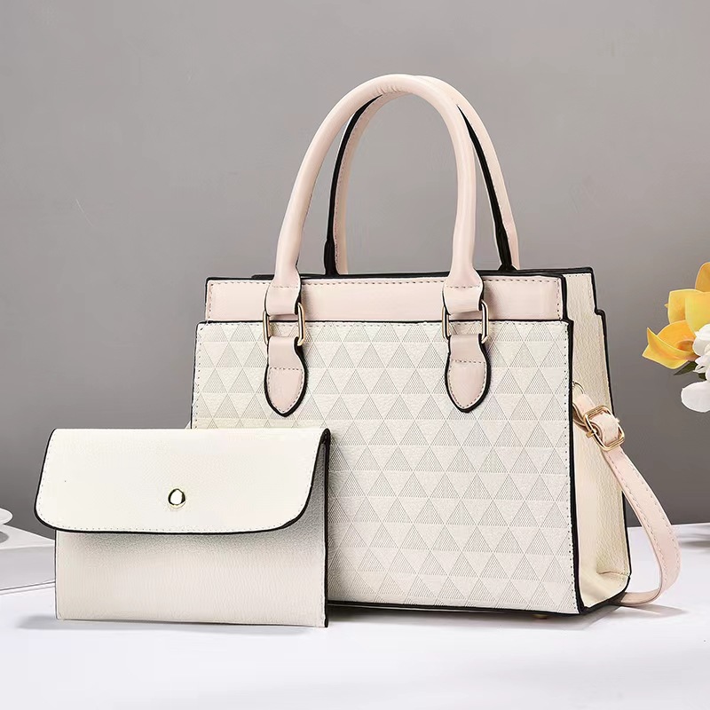 New autumn and winter versatile handbags, ladies' handbags, hand-carry fashionable ladies' large bags, single-shoulder elegant and trendy women's crossbody bags details Picture