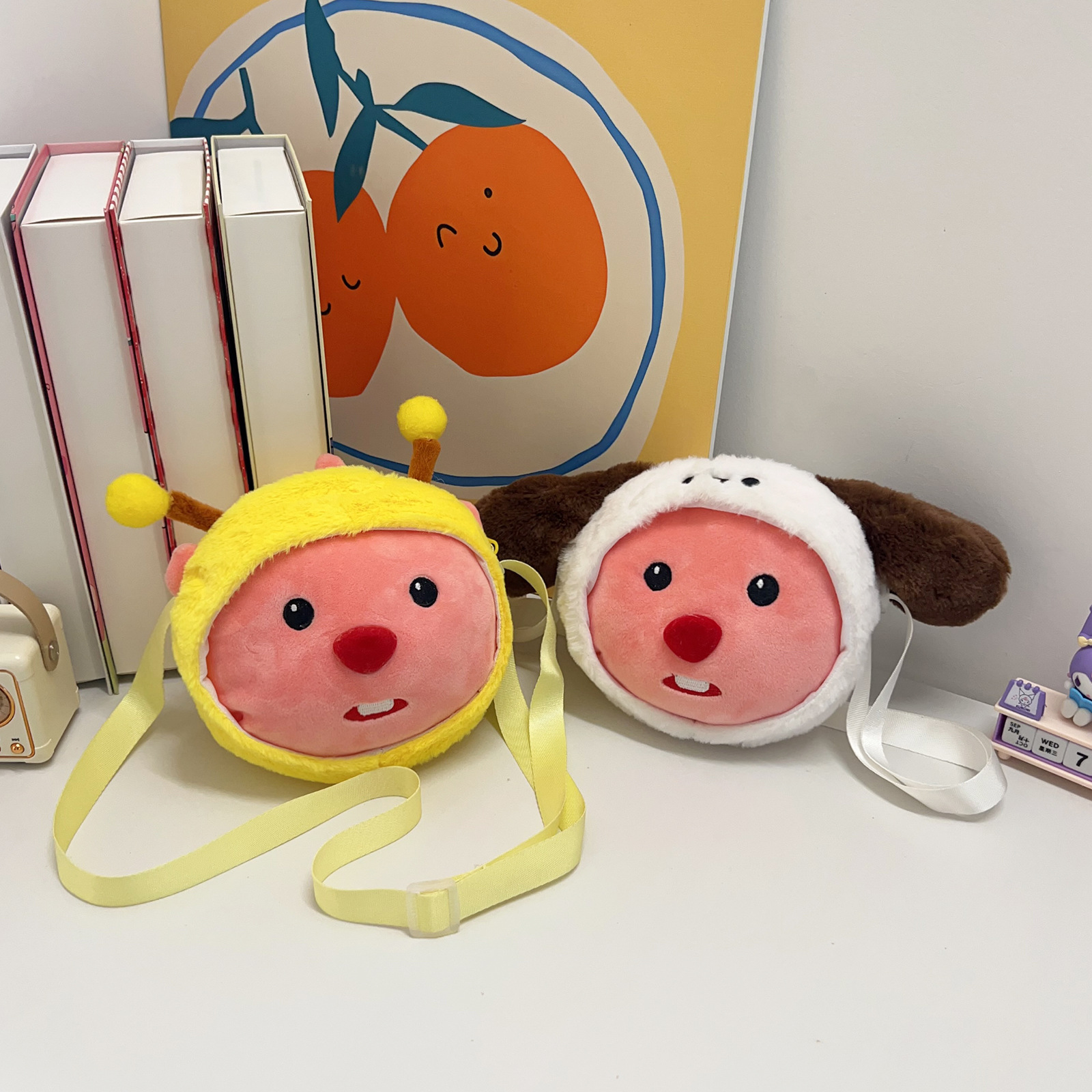 The popular cartoon crossbody bag, cute beaver single-shoulder, fashionable autumn and winter plush children's new single-shoulder bag Specification drawing