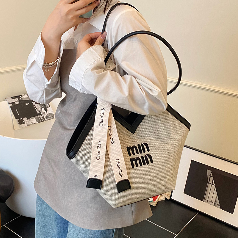 Large-capacity tote bag for women, new summer 2025, trendy and versatile single-shoulder bag, casual for classes and commuting, underarm bag Specification drawing