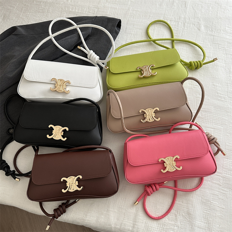 Cross-border retro bag, small square bag for women, 2024 new style, niche and simple underarm bag, quality and versatile, single-shoulder crossbody bag Application Scenario