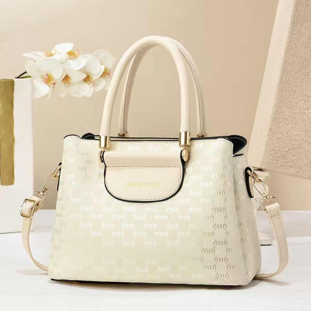 Fashionable high-end handbag for ladies and moms, 2025 new style, trendy single-shoulder crossbody, versatile, stylish and with a great texture Item Picture