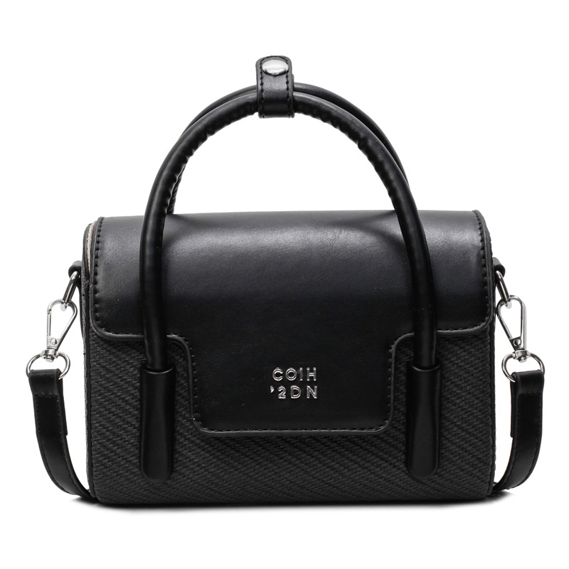 Cross-border fashion versatile small square handbag for women 2025 new retro patchwork niche design single-shoulder crossbody bag Item Picture