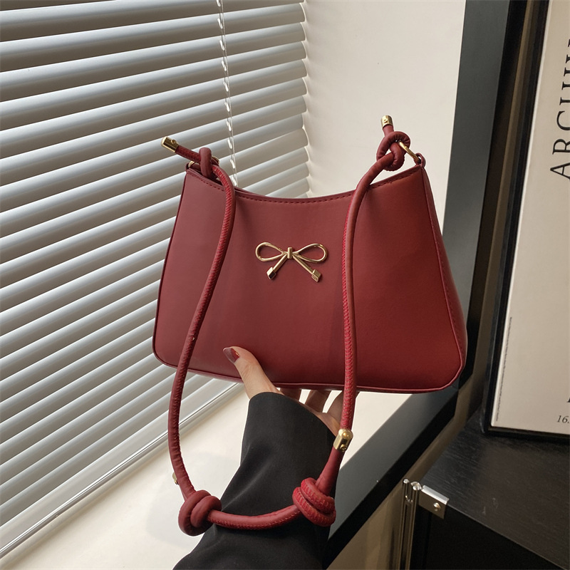 2025 Fashion Bow New Korean-style, trendy and stylish commuter baguette underarm single-shoulder bag for women full figure