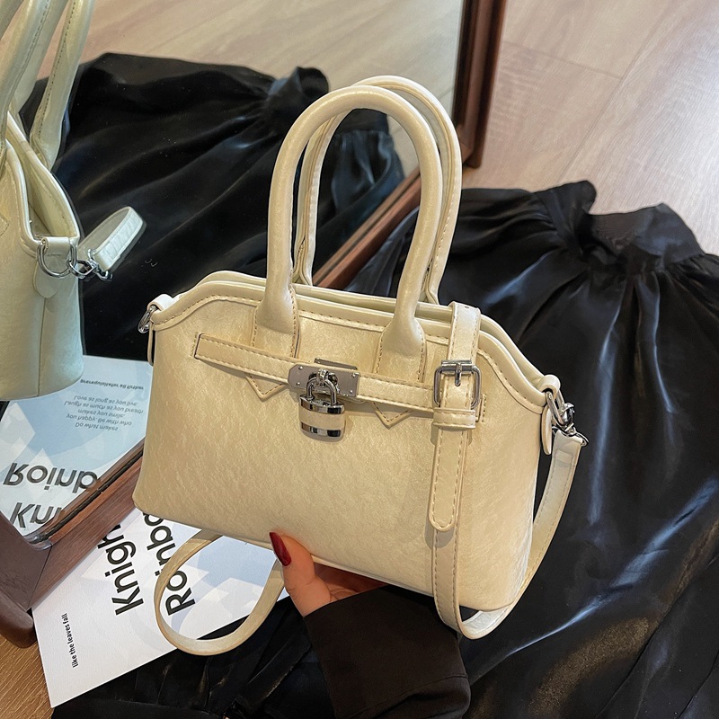 This year, women's bags, retro shell single-shoulder bags, high-end texture, niche handbags, versatile and exquisite crossbody bags are in fashion Specification drawing