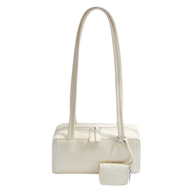 Retro oil wax leather small bag for women, 2025 new style, fashionable and versatile, single-shoulder underarm bag, high-end commuting handbag Item Picture