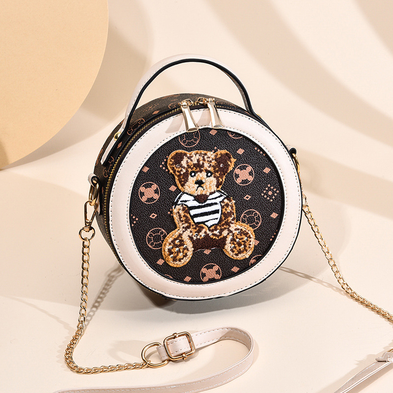 This year's popular small bags: 2022 new trendy summer fashion round women's bags, chain bags, single-shoulder crossbody bags Application Scenario