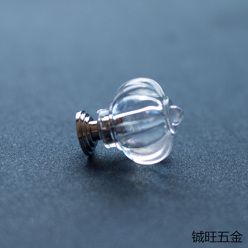 Factory direct sales of organic acrylic small handle cabinet handles, small lantern style handles. Larger quantities offer better prices Application Scenario