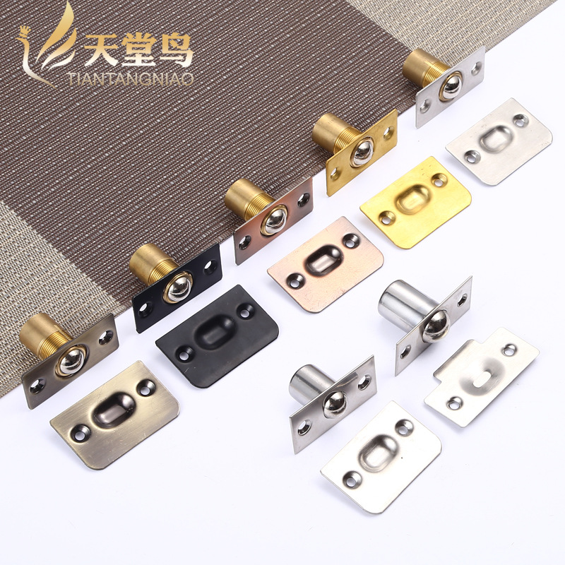 The door of the KTV private room is made of copper, with a top opening latch, a positioning invisible spring, and a stainless steel adjustable ball lock full figure