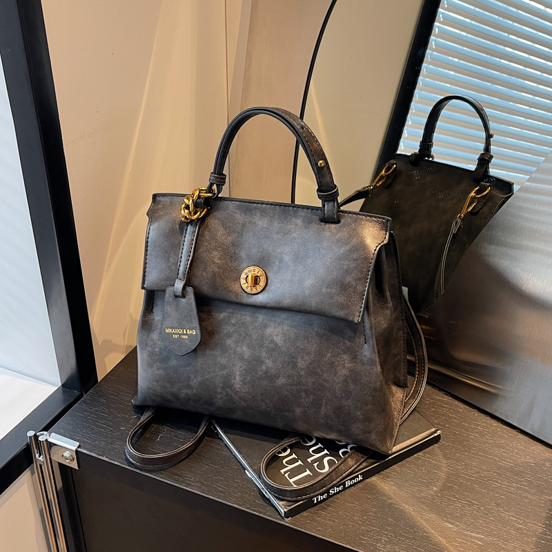 Textured casual backpack, fashionable schoolbag, backpack, small bag, 2024 new trendy, ins, stylish and multi-functional bag details Picture