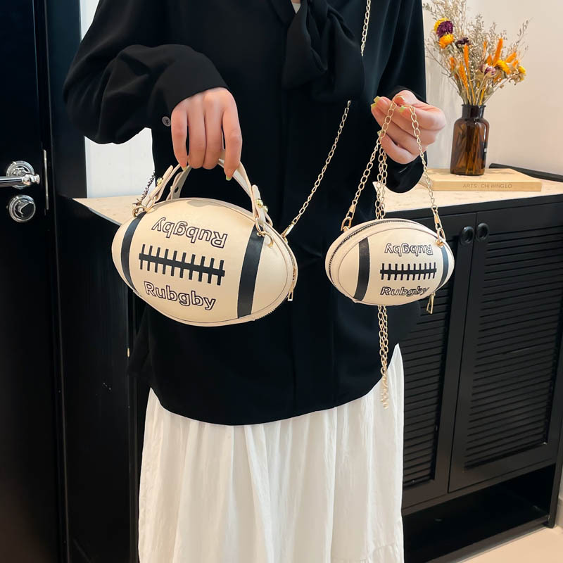 Personalized rugby niche design 2025 new American retro fashion single-shoulder bag chain trendy crossbody bag for women details Picture
