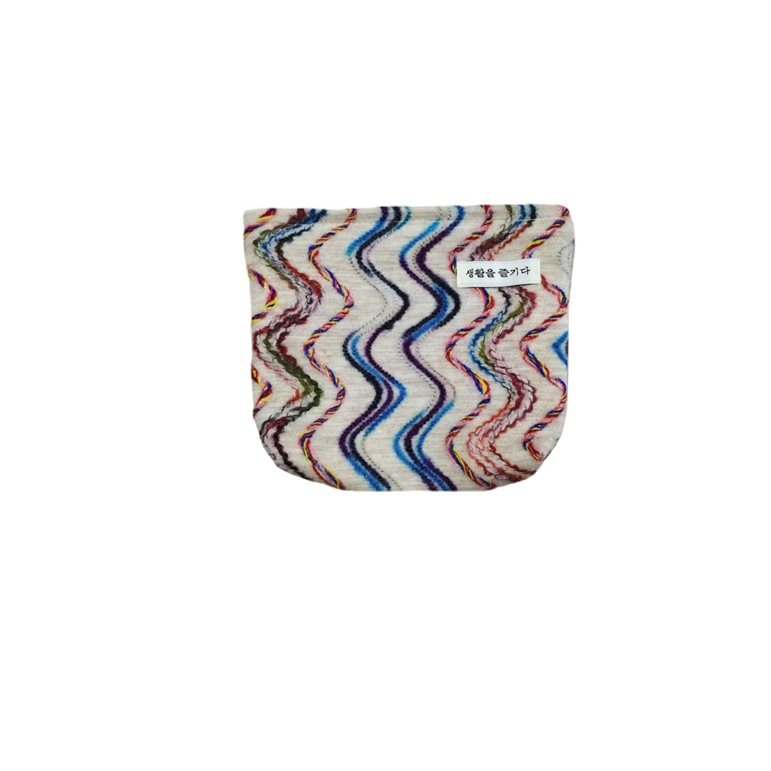 33183 Rainbow Embroidery Makeup Bag, Large Capacity Portable Travel Toiletry Storage Canvas Bag, New Spring and Summer Style Item Picture
