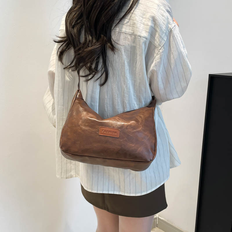 Women's bag 2025 New retro college style, versatile, large-capacity casual, large class commuting bag, single-shoulder handbag Specification drawing