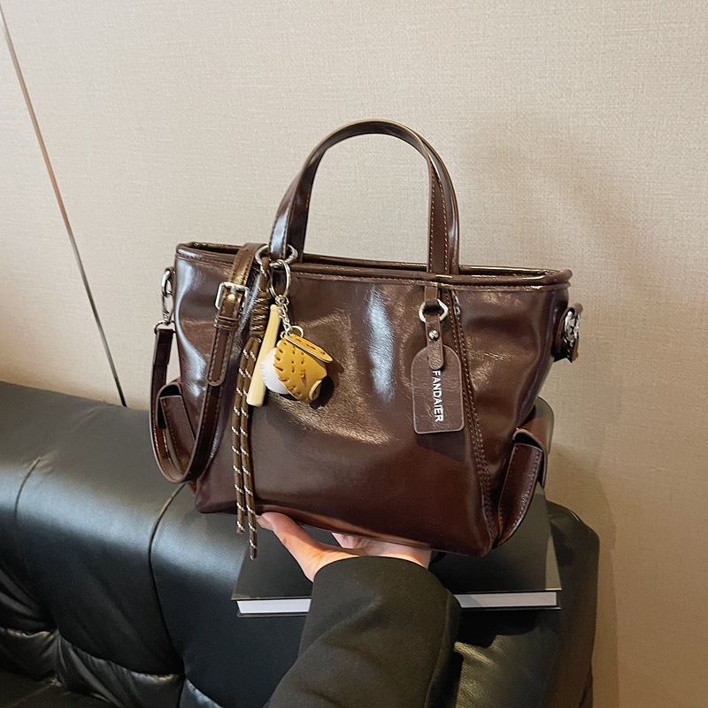 High-end texture Maillard hand-held bag for women, 2024 new retro crossbody single-shoulder bag, large-capacity tote bag Specification drawing