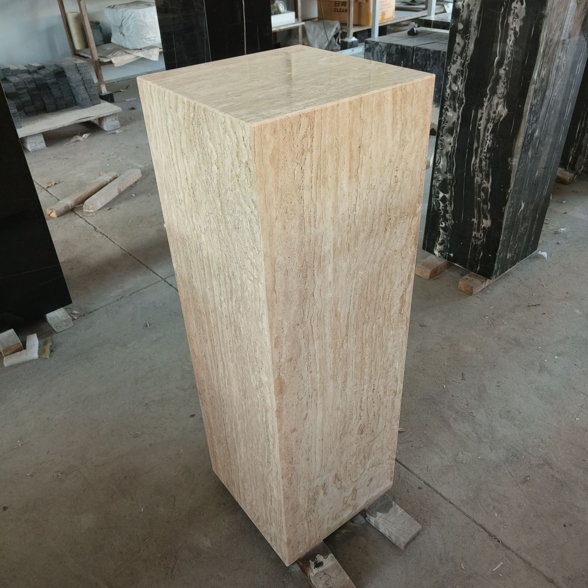 One-piece consignment of yellow cave stone columns, marble bases, sculptures, ornaments, pedestals, floor-standing entrance hall decorations and display stands details Picture