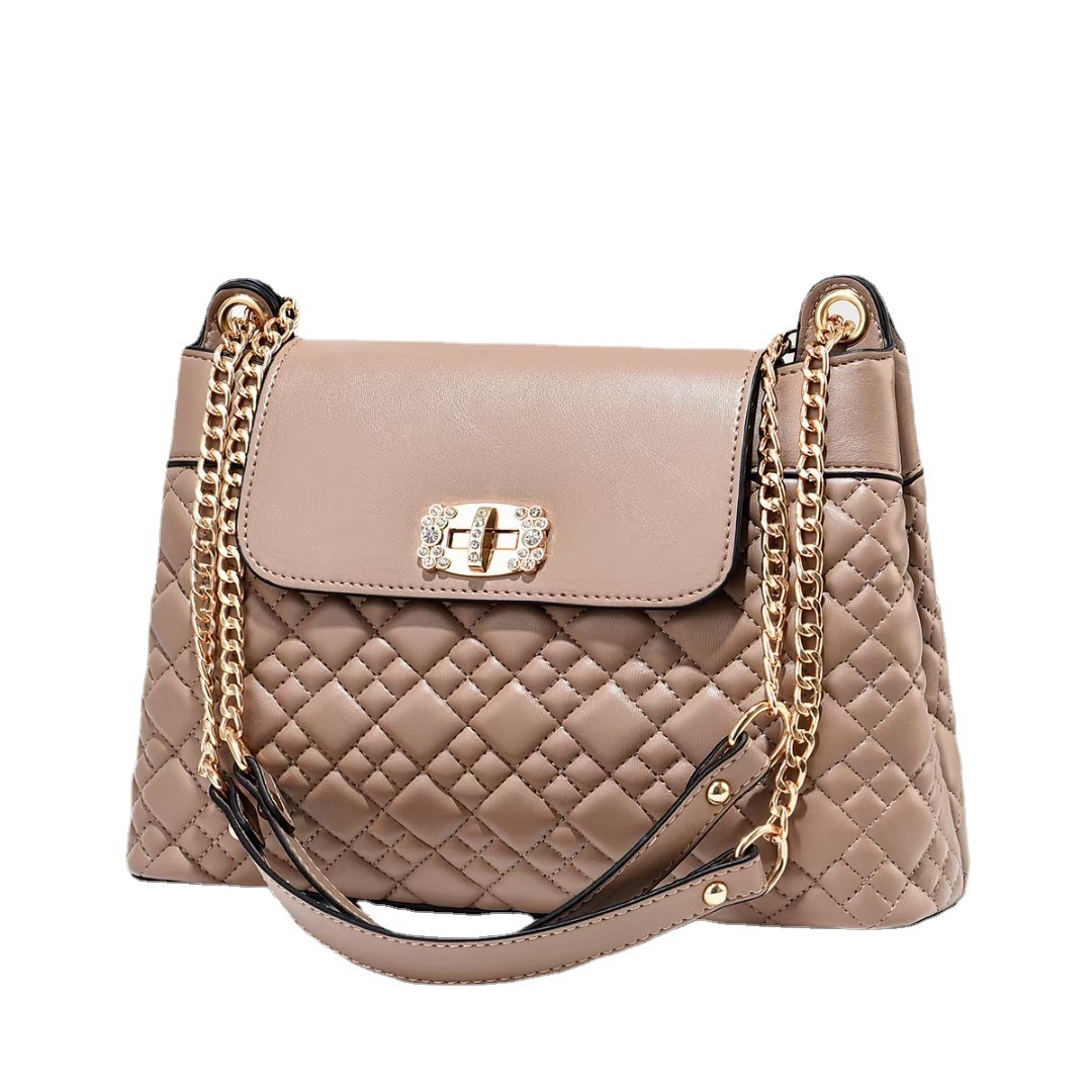 Wholesale women's bags 2022 new style embossed diamond pattern niche single-shoulder crossbody fashionable chain bag manufacturer direct delivery Item Picture
