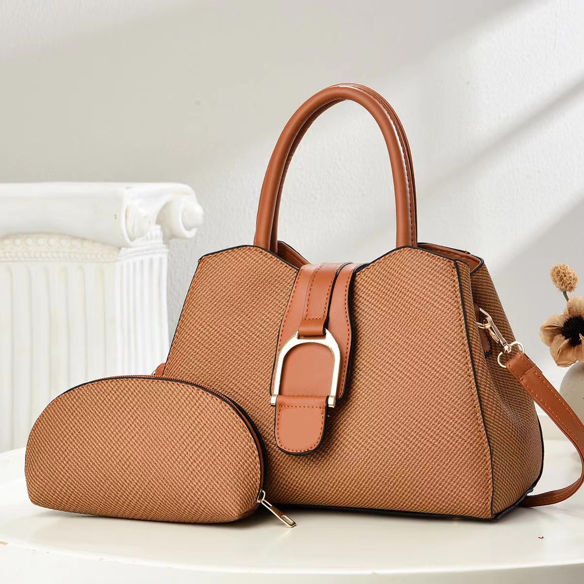 Two-piece set of mother and child bags 2025 new style elegant handbag, fashionable, simple and high-quality single-shoulder bag, cross-border bags Application Scenario