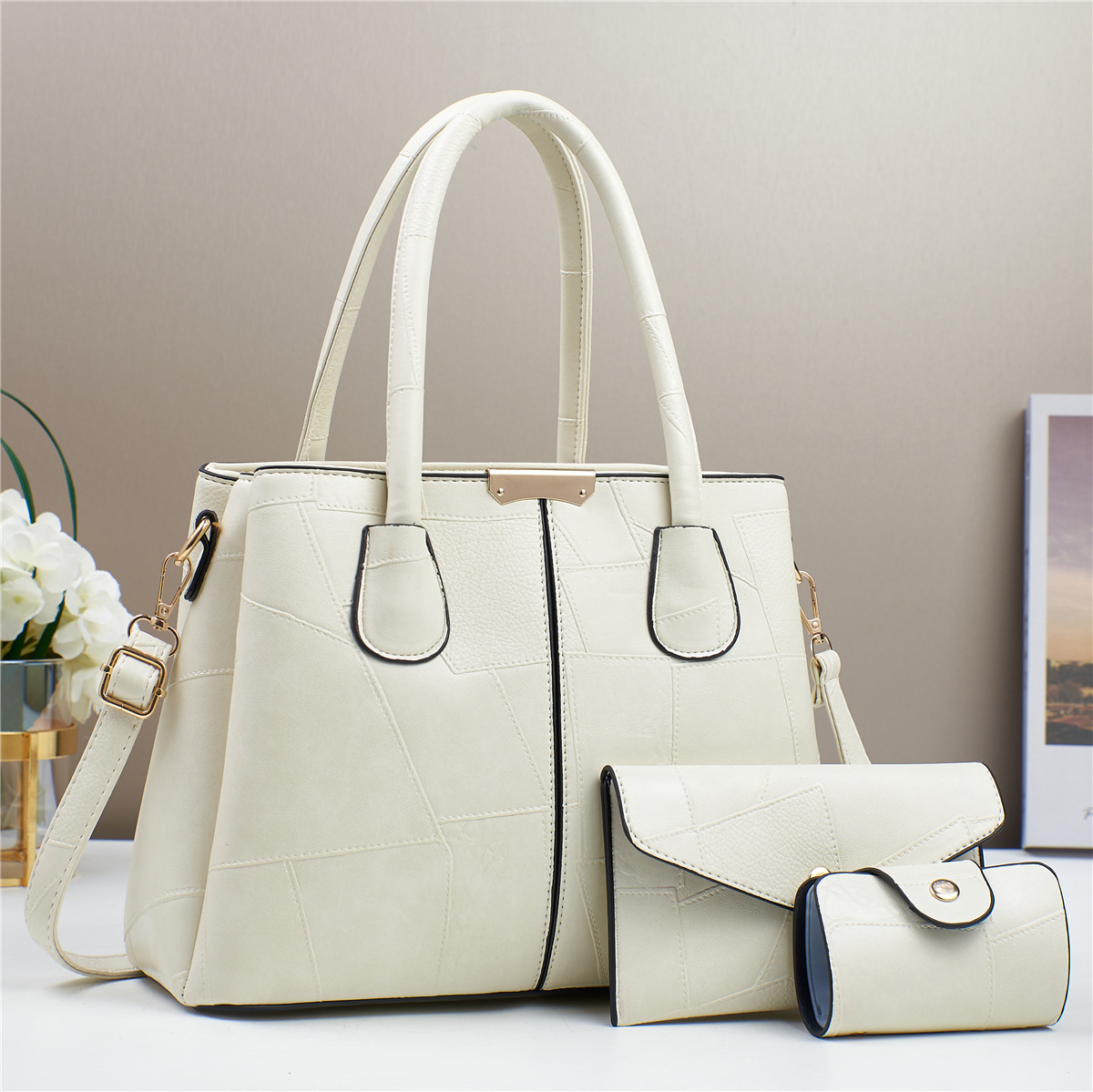 Three-piece high-capacity women's bag set 2024, new handbag style, single-shoulder bag, trendy and versatile, single-shoulder crossbody for export Specification drawing