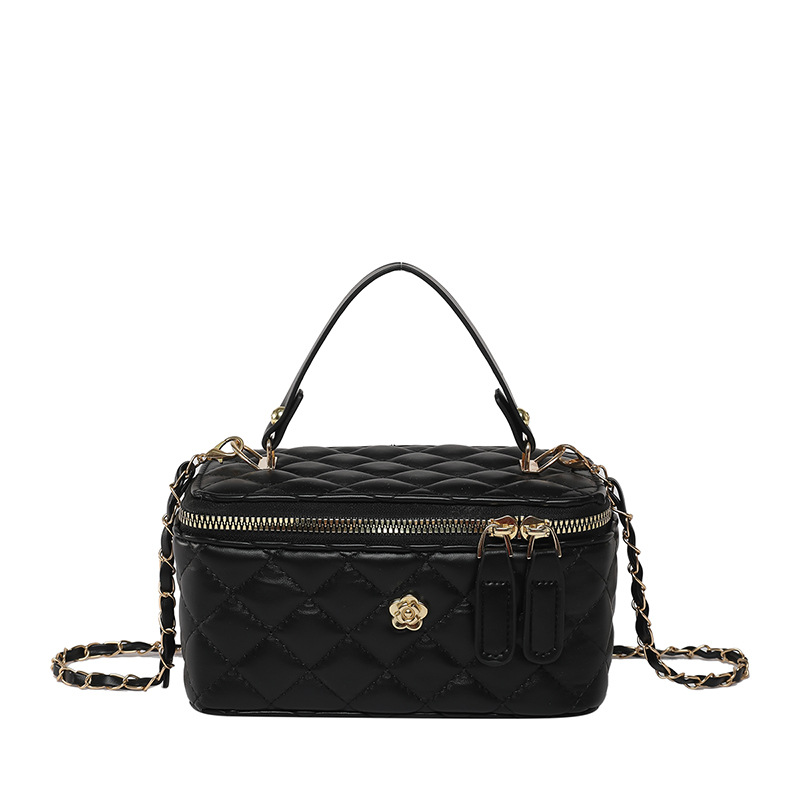 High-quality small bag for women, 2025 new summer niche design diamond-shaped chain crossbody bag, hand-held bucket bag Item Picture