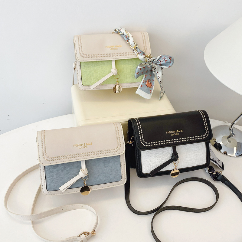 This year, the cream-shaped small square bag is in vogue. It's a new single-shoulder bag and crossbody bag for women in 2025 Application Scenario