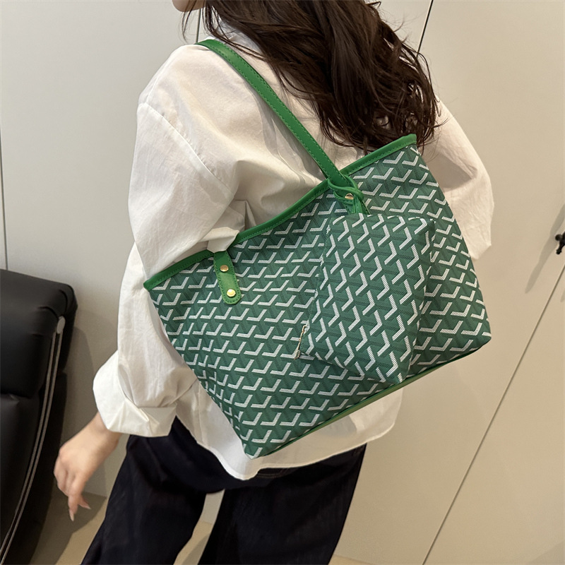 Cross-border niche printed design, large-capacity single-shoulder armpit bag, tote bag, stylish and versatile shopping bag, handbag for women Specification drawing