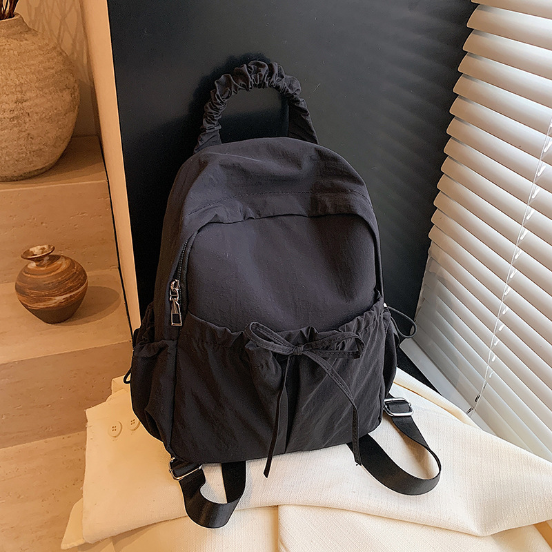 Japanese-style artistic, fresh and elegant lady with a bow, fashionable single-shoulder bag, pleated nylon fabric, casual and versatile backpack Specification drawing
