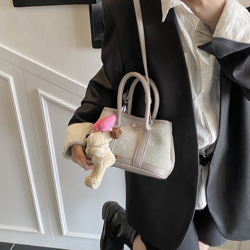 Stylish vegetable basket bucket bag for women, color-blocking hand-held crossbody bag for women, new trendy and high-quality single-shoulder bag for Spring/Summer 2025 Specification drawing