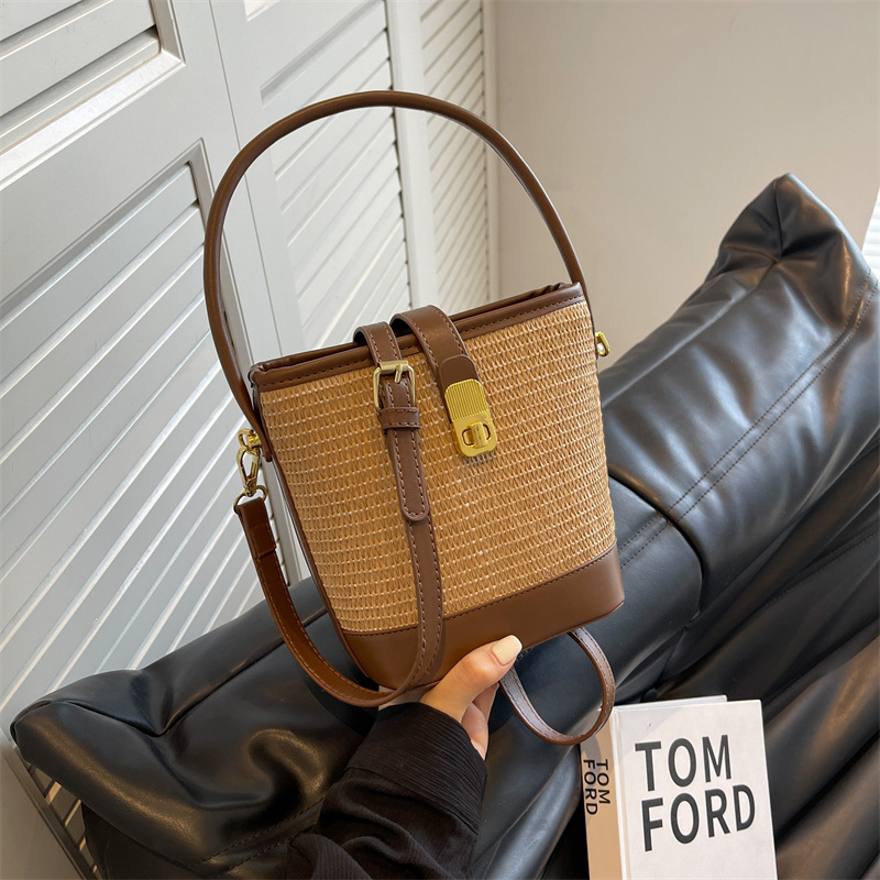 Fashionable hand-held woven bag for women, 2025 new high-end texture straw woven bag, single-shoulder crossbody bag, casual bucket bag Specification drawing