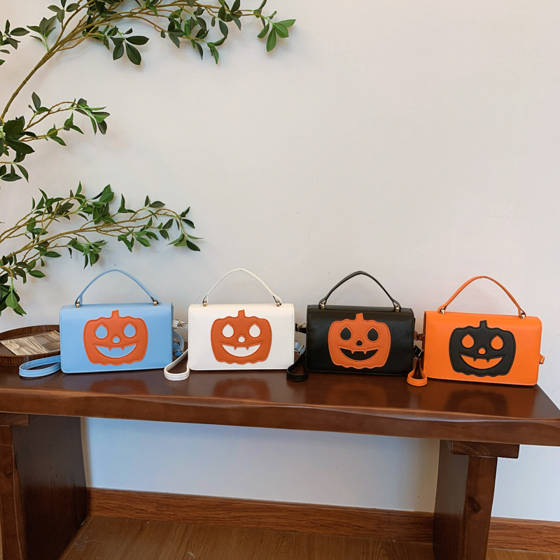 Halloween Pumpkin handbag for Girls 2024 Cross-border Niche and funny Design Party personality single-shoulder crossbody bag Application Scenario