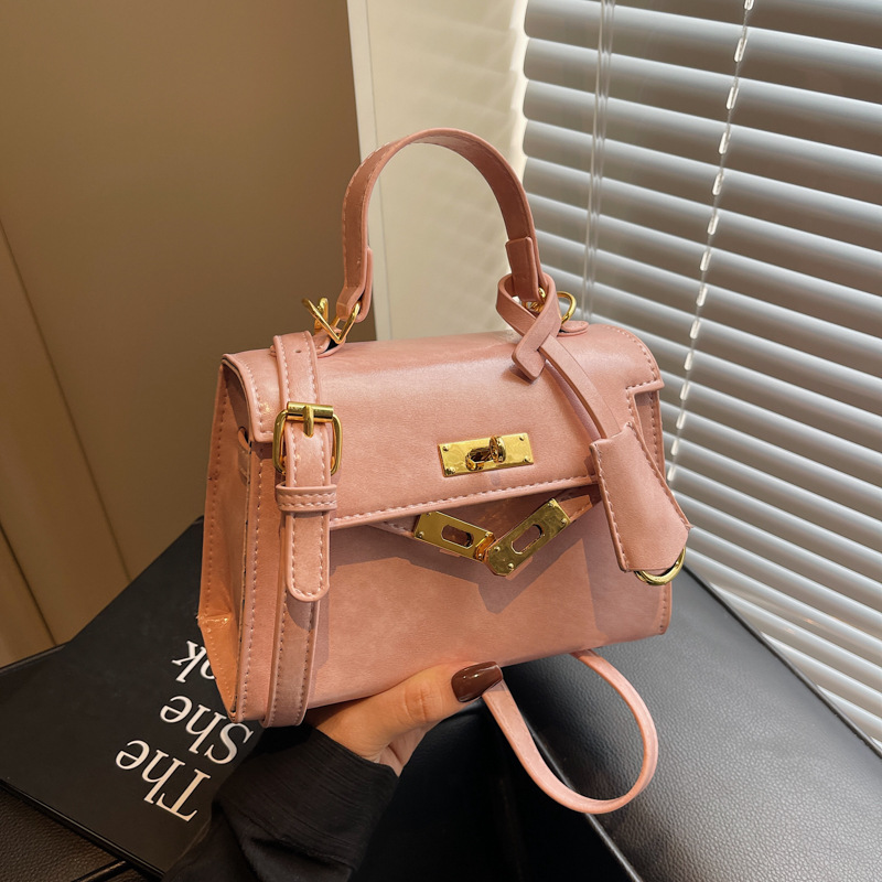 High-end small bag 2025 new style, women's casual and versatile retro crossbody bag, small square bag, hand-held Kelly bag full figure