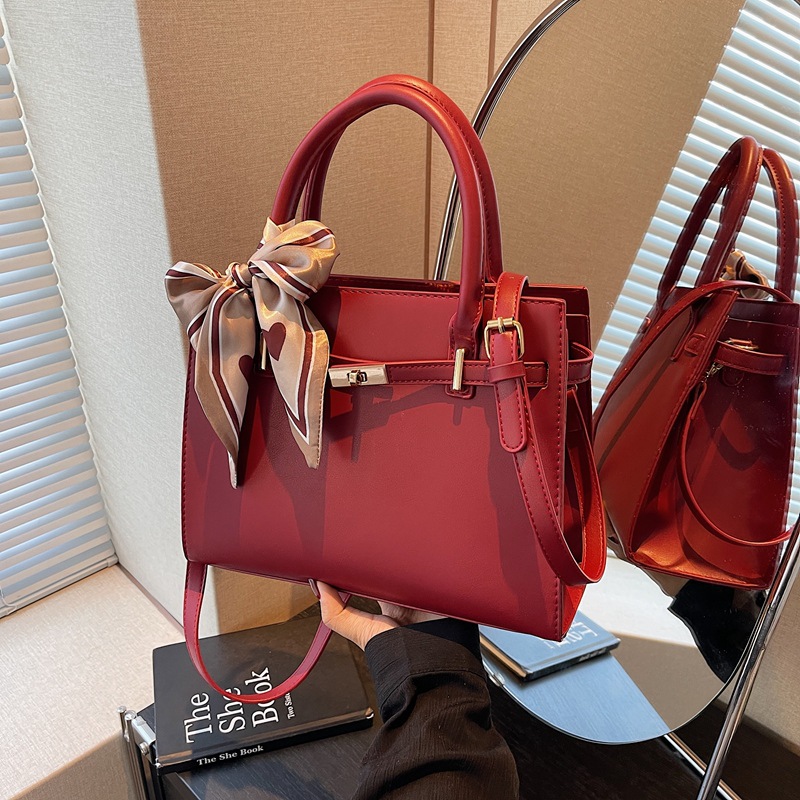Fashionable platinum bag, red commuter bride's wedding bag, high-end handbag, large-capacity single-shoulder crossbody tote bag Specification drawing
